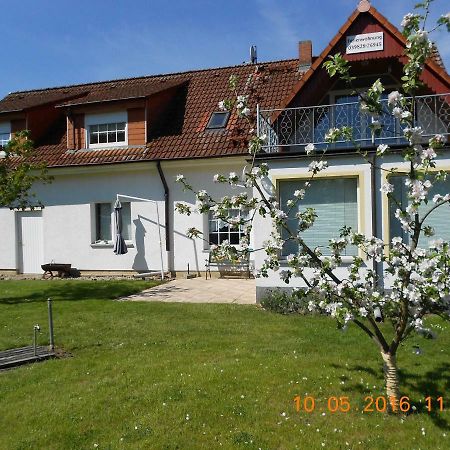 Ferienwohnungen Am Plaetlinsee Wustrow  Luaran gambar